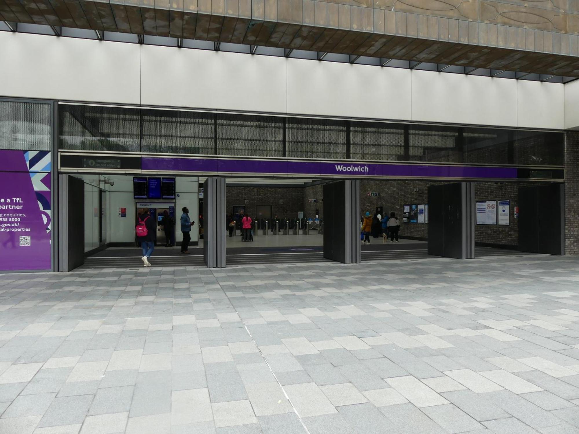 2 Bed Flat, Dedicated Workspace, Parking, 4Ktv London Kültér fotó